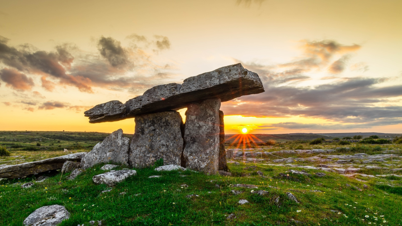 Poulnabrone Dolmen